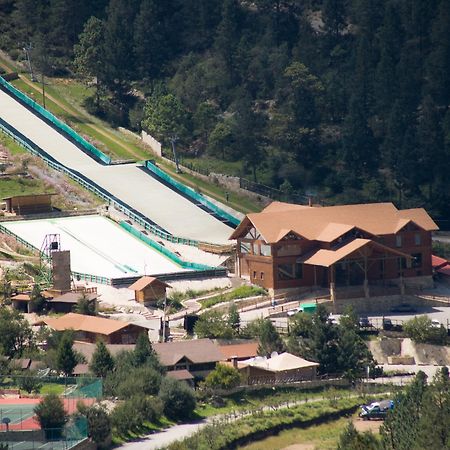 Bosques De Monterreal Ξενοδοχείο San Antonio de las Alazanas Εξωτερικό φωτογραφία