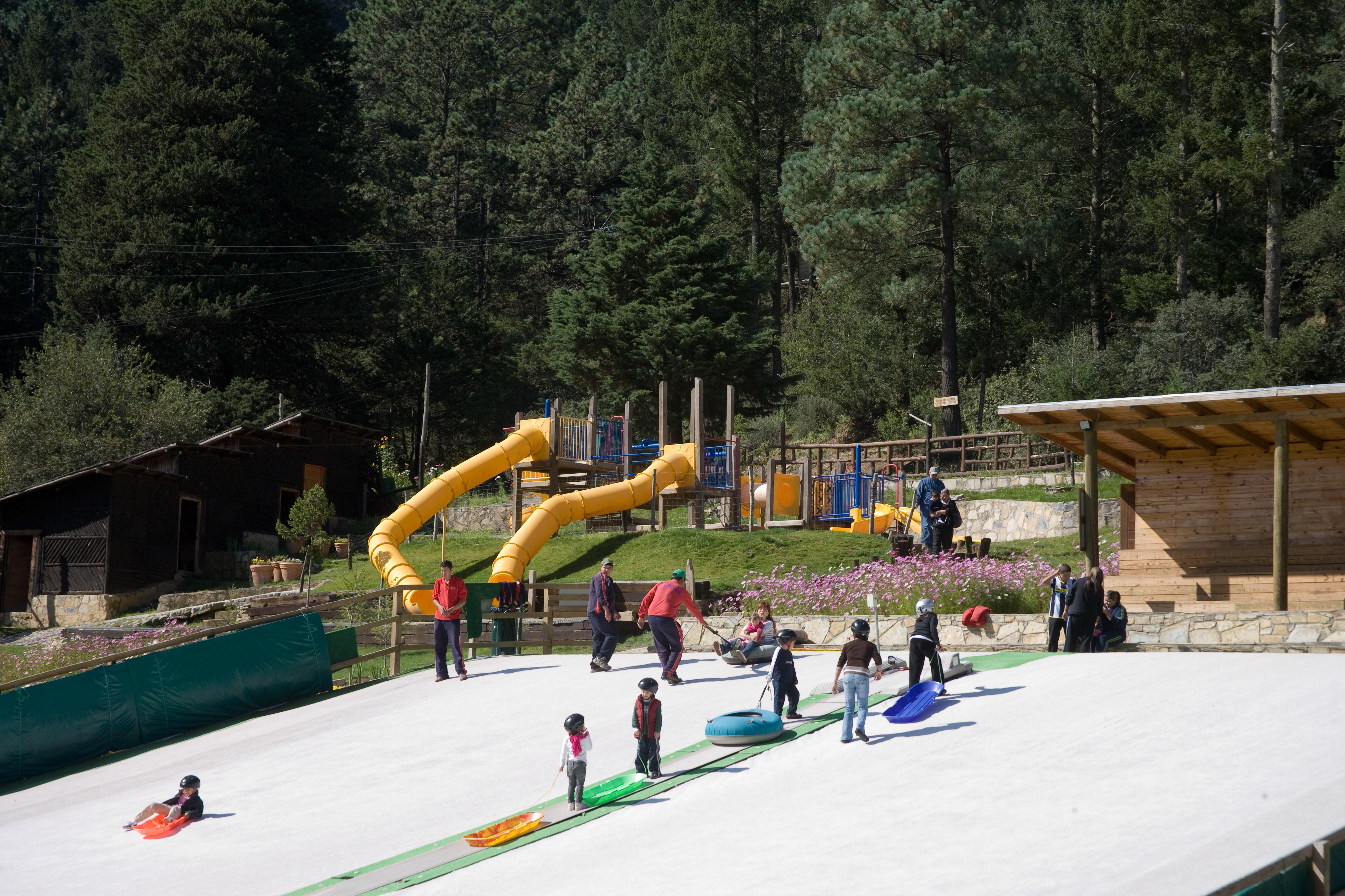 Bosques De Monterreal Ξενοδοχείο San Antonio de las Alazanas Εξωτερικό φωτογραφία